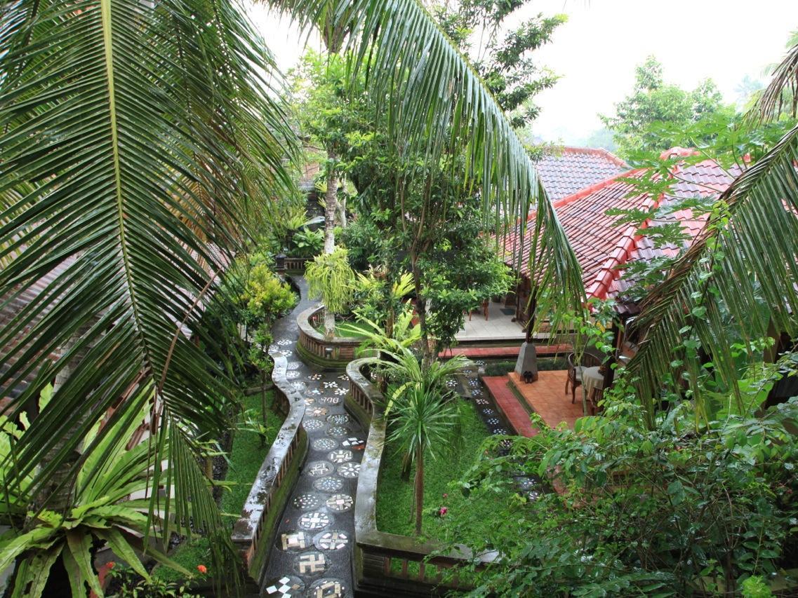 Ketut'S Place Bed & Breakfast Ubud Exterior photo