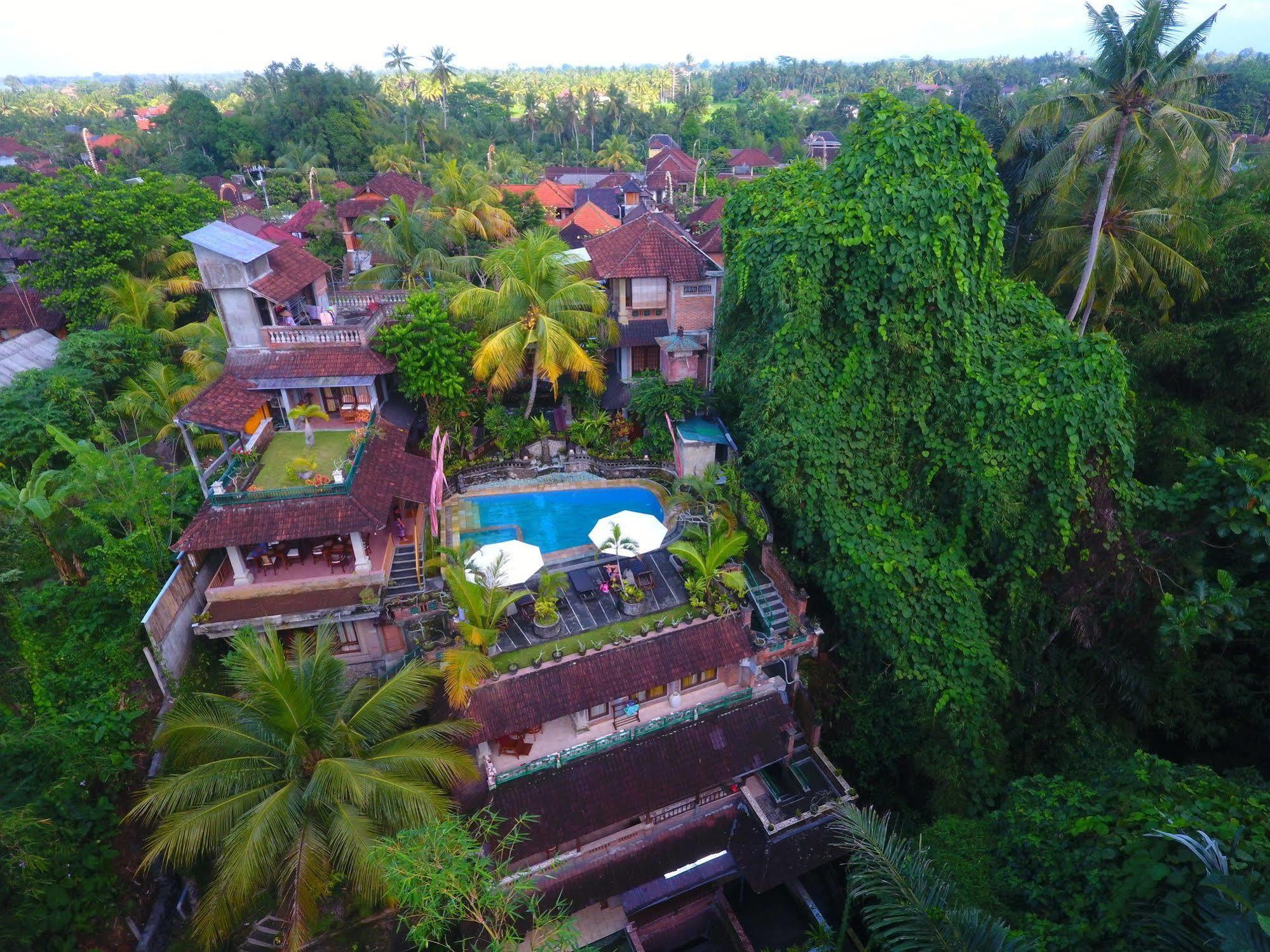 Ketut'S Place Bed & Breakfast Ubud Exterior photo